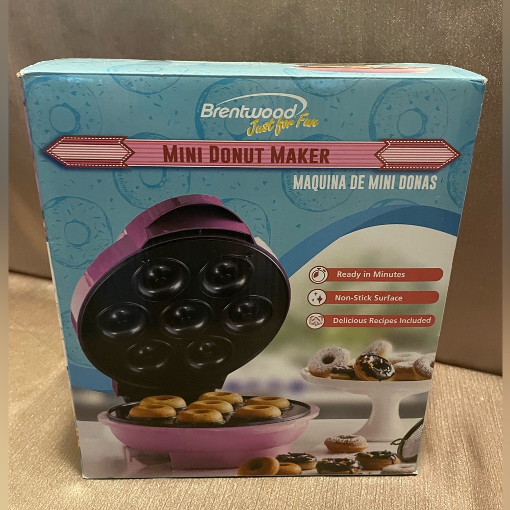 Mini donut maker